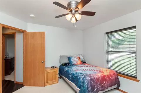 981 Cedar Crest Rd, Cedar Rapids, IA 52403 photo 15