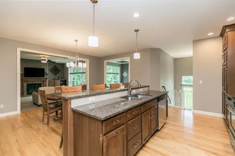 3330 Heartleaf Rd, Cedar Rapids, IA 52411 photo 18