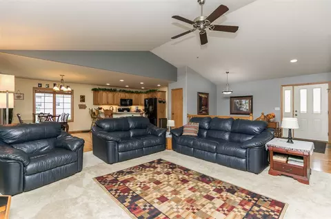 303 Wildcat Ct, Shellsburg, IA 52332 photo 10