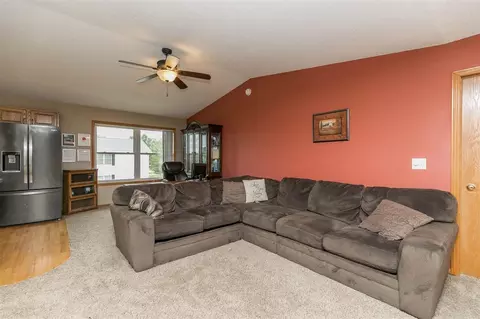 2000 Dows St, Ely, IA 52227 photo 6