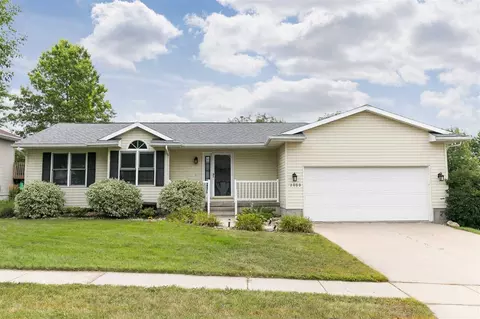 2000 Dows St, Ely, IA 52227 photo 1