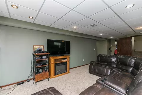 2000 Dows St, Ely, IA 52227 photo 33