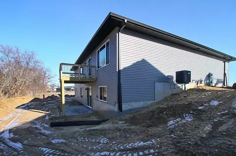 807 David Dr, Solon, IA 52333 photo 50