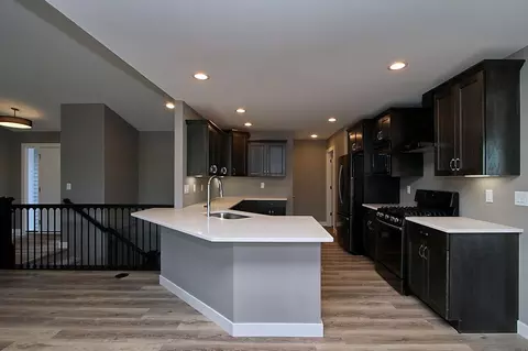 807 David Dr, Solon, IA 52333 photo 10