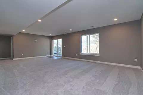807 David Dr, Solon, IA 52333 photo 33
