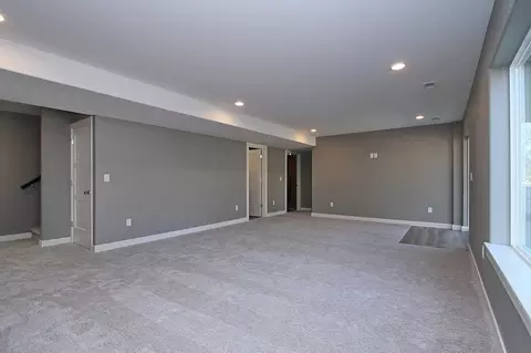 807 David Dr, Solon, IA 52333 photo 34