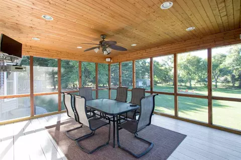 5831 Michael Dr NE, Cedar Rapids, IA 52411 photo 10
