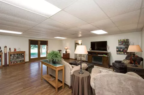 5831 Michael Dr NE, Cedar Rapids, IA 52411 photo 38