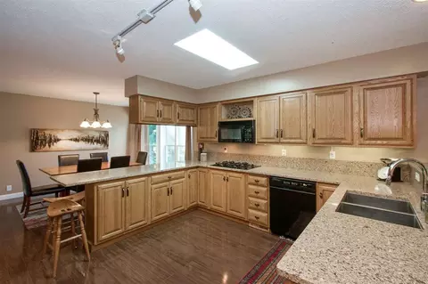 5831 Michael Dr NE, Cedar Rapids, IA 52411 photo 14