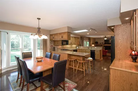 5831 Michael Dr NE, Cedar Rapids, IA 52411 photo 15