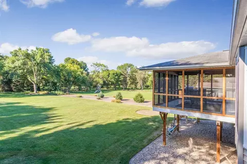 5831 Michael Dr NE, Cedar Rapids, IA 52411 photo 28