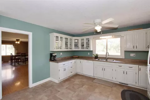 4400 Deer View Rd, Cedar Rapids, IA 52411 photo 15