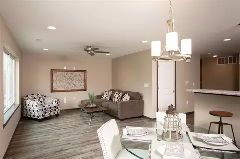 1871 Wrigley St, Ely, IA 52227 photo 1