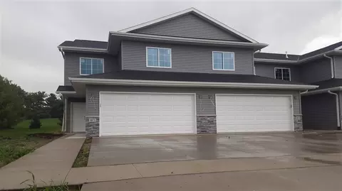 1871 Wrigley St, Ely, IA 52227 photo 4