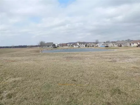 2055 Fieldcrest Ln, Ely, IA 52227 photo 1