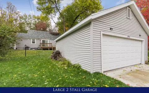 2913 E Ave NE, Cedar Rapids, IA 52402 photo 18
