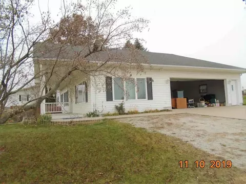 1012 E 7th St, Tipton, IA 52772 photo 6