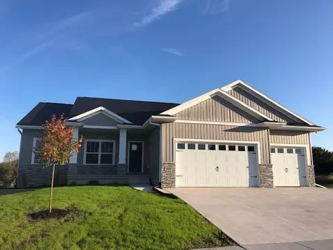1975 Fox Ridge Rd, Ely, IA 52227 photo 1