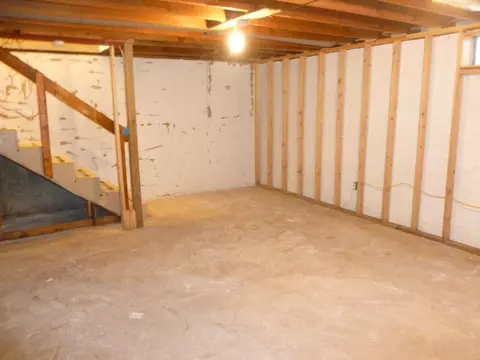 306 S Maple, Winfield, IA 52659 photo 36