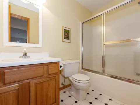 500 E Post Rd SE, Cedar Rapids, IA 52403 photo 33