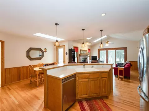 500 E Post Rd SE, Cedar Rapids, IA 52403 photo 14