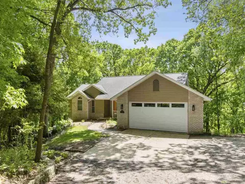 500 E Post Rd SE, Cedar Rapids, IA 52403 photo 2