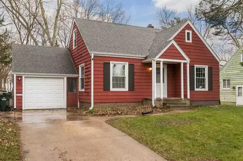 641 33rd St NE, Cedar Rapids, IA 52402 photo 3