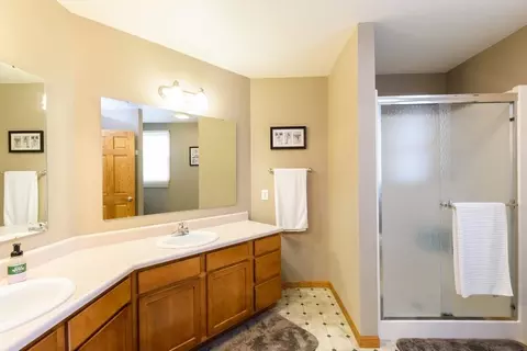 1790 North Dr, Ely, IA 52227 photo 15