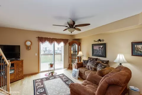 1836 Comisky Ct, Ely, IA 52227 photo 4