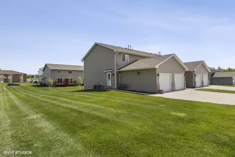 1836 Comisky Ct, Ely, IA 52227 photo 22
