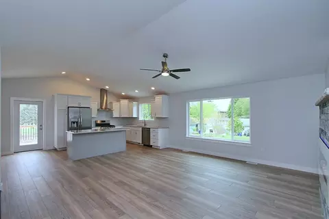 809 David Dr, Solon, IA 52333 photo 6