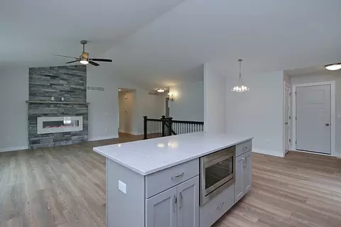 809 David Dr, Solon, IA 52333 photo 11