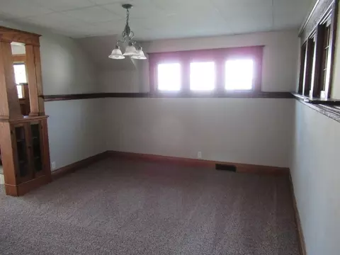 305 E 8th, Vinton, IA 52349 photo 24