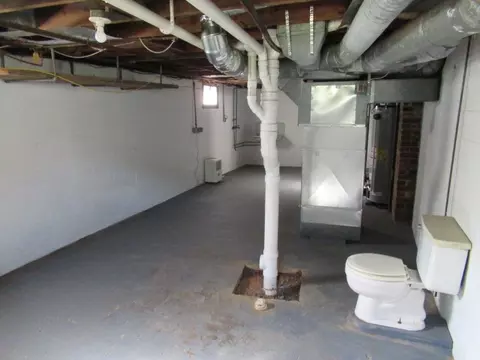 305 E 8th, Vinton, IA 52349 photo 34