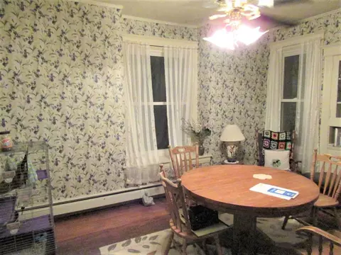 115 E 4th St, Tipton, IA 52772 photo 9