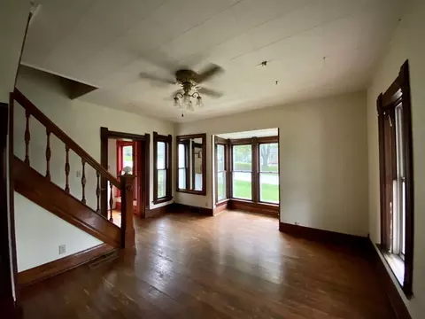 111 W 2nd St, Riverside, IA 52327 photo 3