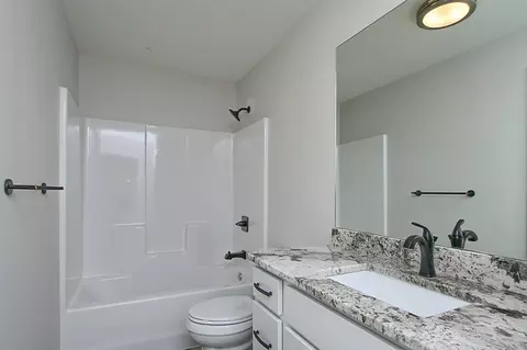 901 David Dr, Solon, IA 52333 photo 25