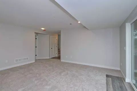 901 David Dr, Solon, IA 52333 photo 31