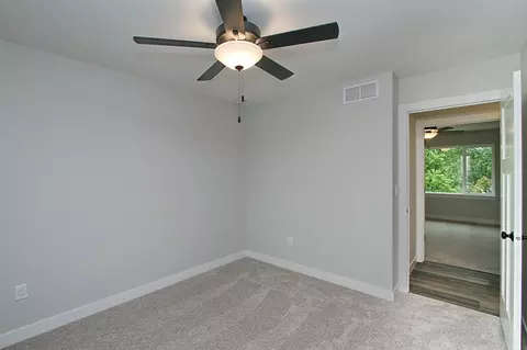 901 David Dr, Solon, IA 52333 photo 24