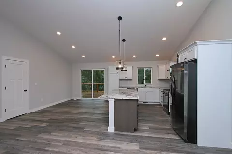 901 David Dr, Solon, IA 52333 photo 9