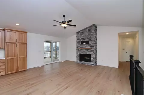 803 David Dr, Solon, IA 52333 photo 14