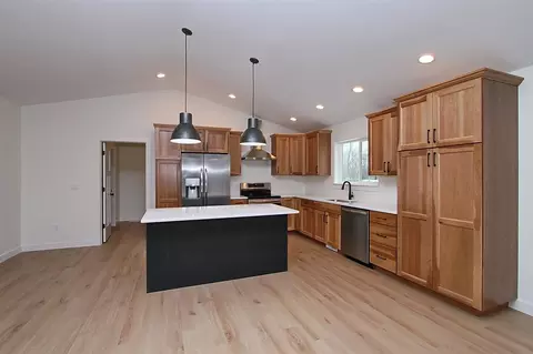 803 David Dr, Solon, IA 52333 photo 5