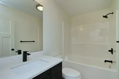803 David Dr, Solon, IA 52333 photo 30
