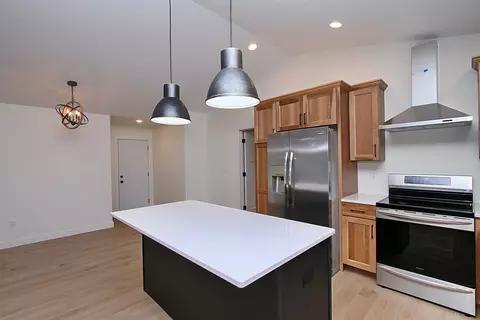 803 David Dr, Solon, IA 52333 photo 8