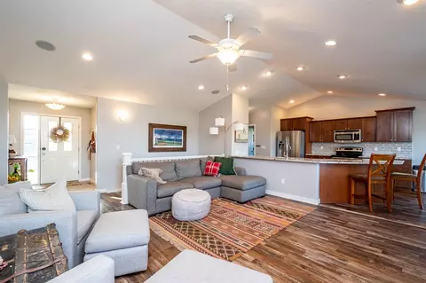 2075 Hillside Dr, Ely, IA 52227 photo 5