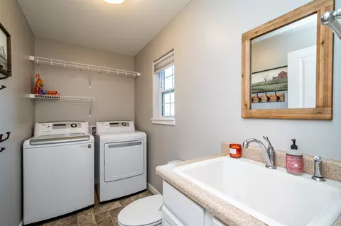 2075 Hillside Dr, Ely, IA 52227 photo 12