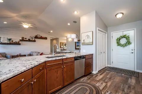 2075 Hillside Dr, Ely, IA 52227 photo 9