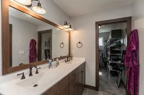 708 Cedar Bend Dr, Solon, IA 52333 photo 31