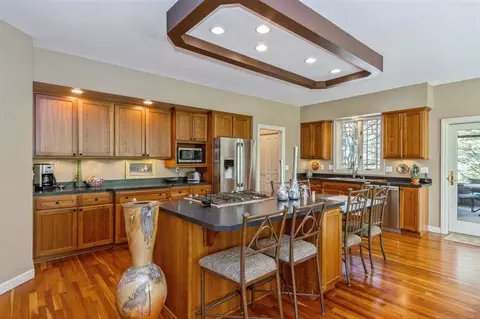440 E Post Rd SE, Cedar Rapids, IA 52403 photo 9