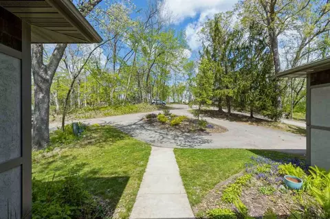 440 E Post Rd SE, Cedar Rapids, IA 52403 photo 28